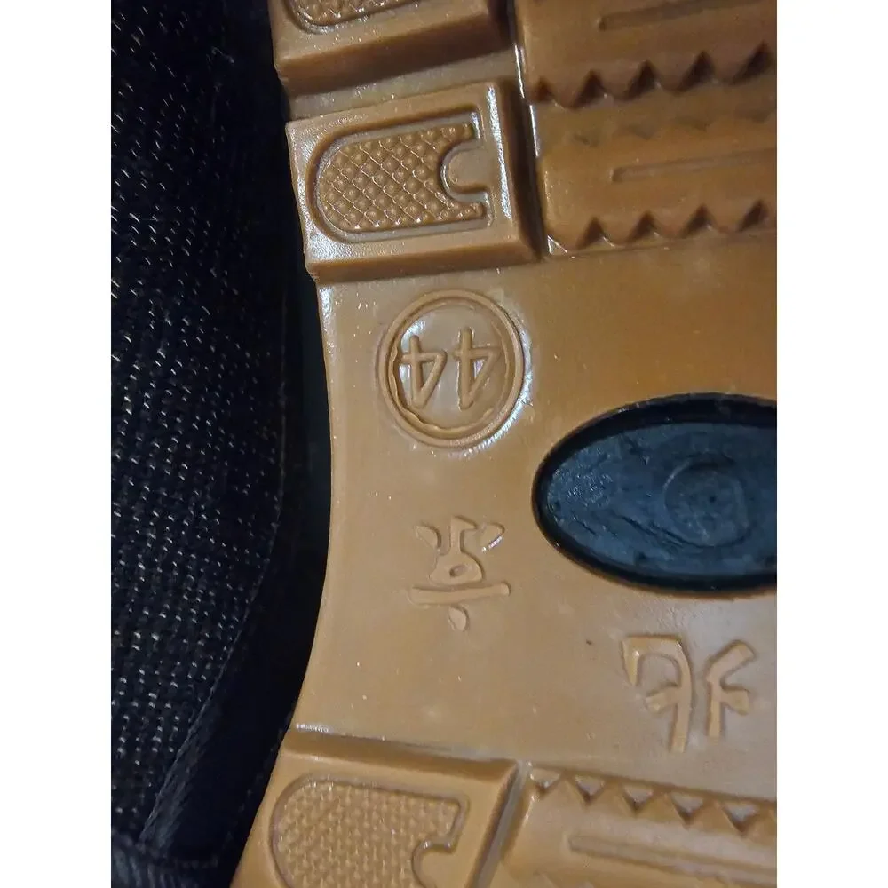 NWOB Men's Sport Canvas Slip-on Loafers Size EU44 US 10.5-11